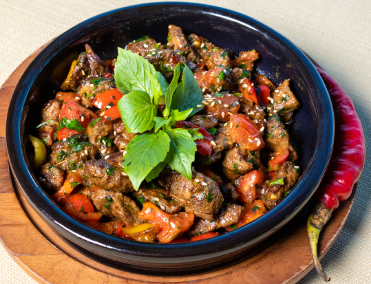 Le curry de bœuf et de légumes